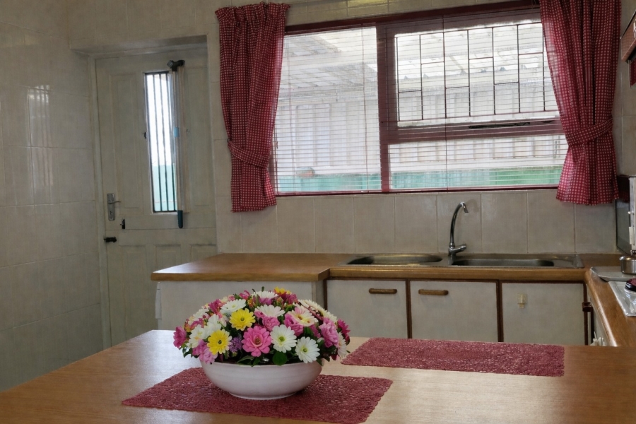 2 Bedroom Property for Sale in Kabega Park Eastern Cape